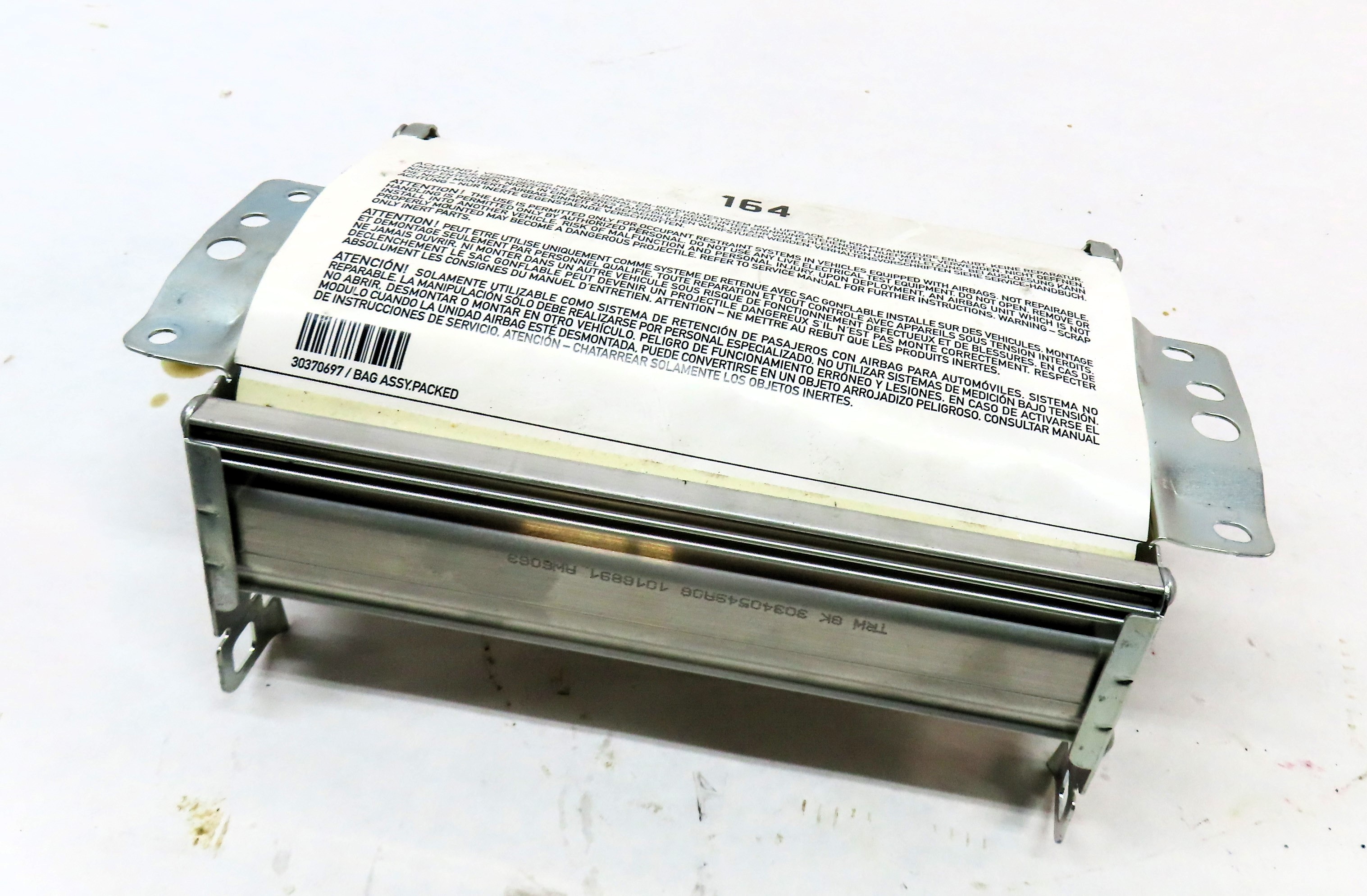 06-11 MERCEDES GL320 GL350 GL450 GL550 ML320 ML350 (X164 W164) PASSENGER AIRBAG — exact item pictured